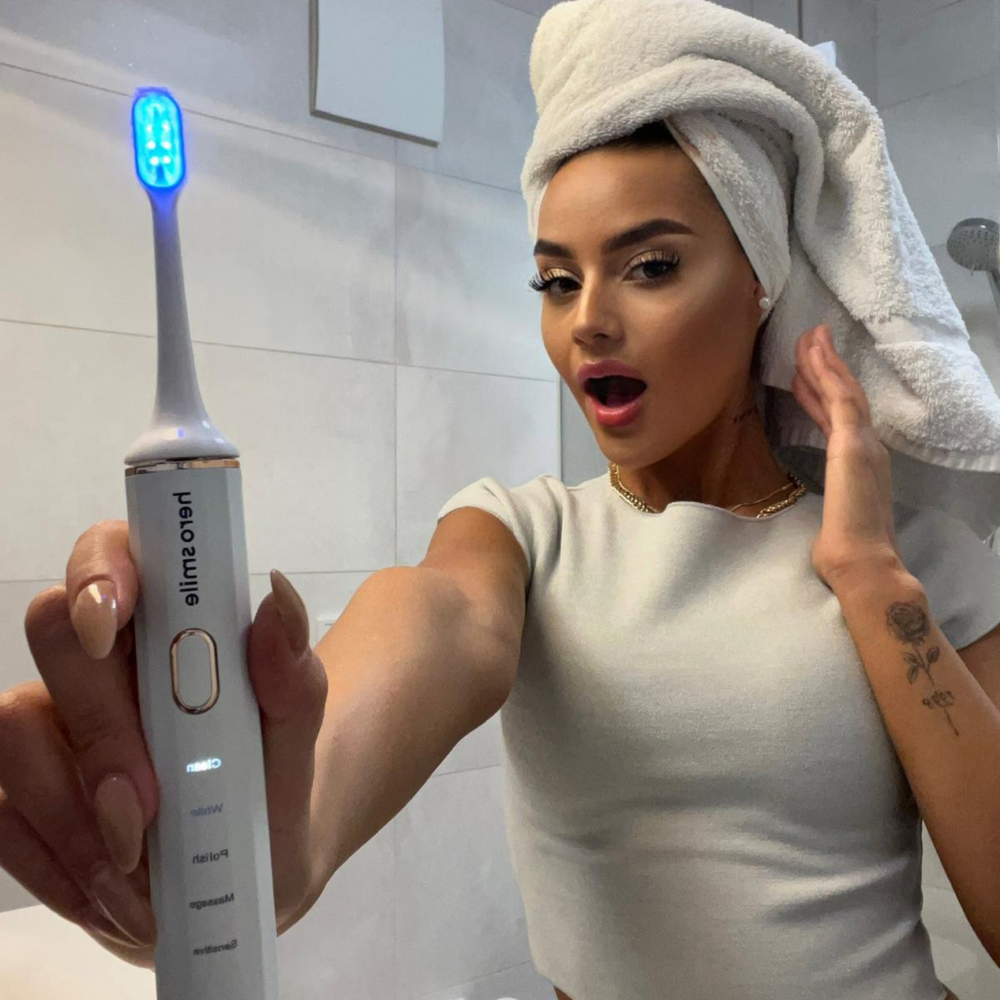 UV LED whitening sonische tandenborstel wit